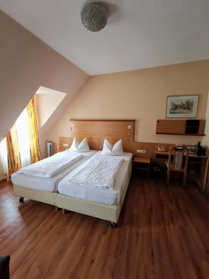 Zum Winzermaennle Hotel เวิร์ซบวร์ก ภายนอก รูปภาพ
